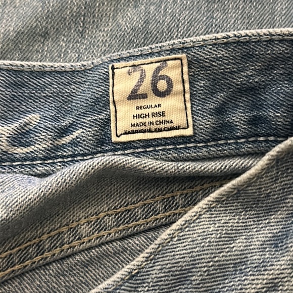 WE THE FREE high rise distressed ankle jeans - Picture 6 of 6